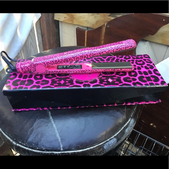 Herstyler Pink Leopard flat iron - Picture 2 of 6